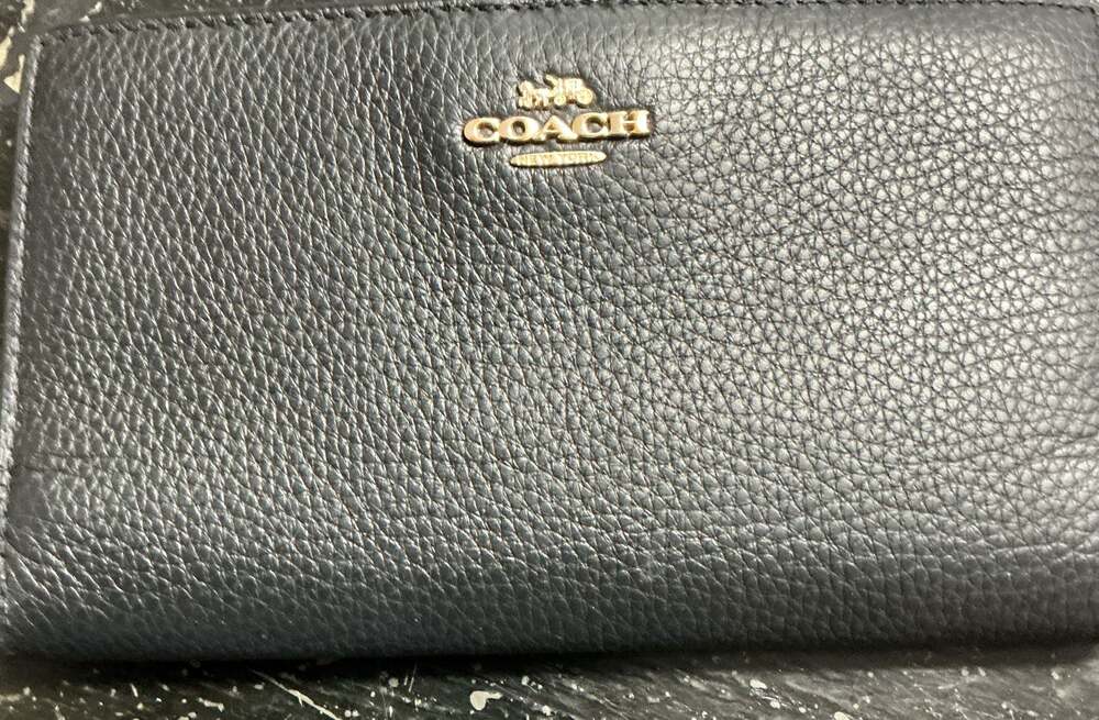 Coach Black Pebble Leather Medium ID Zip Wallet